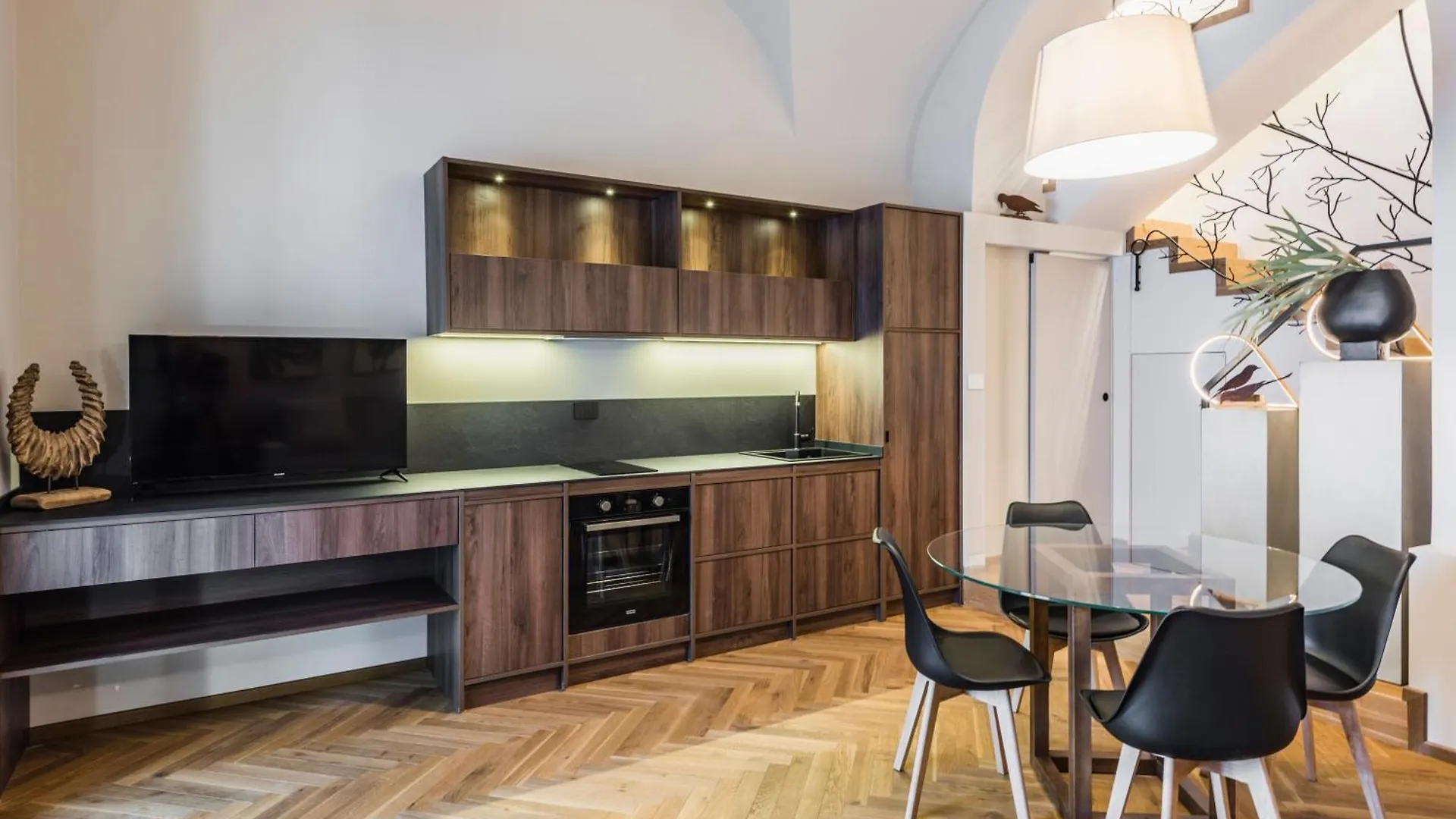 Ferrini Home - Piazza Trento Katania Apartament
